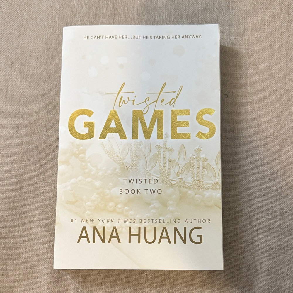 Book - Twisted Games by Ana Huang